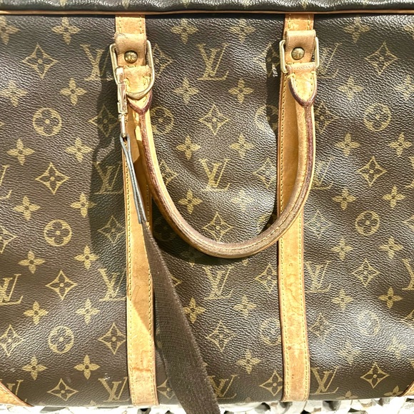 LV laptop briefcase/bag. This is in great shape. - Picture 7 of 9
